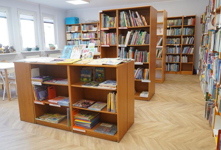 biblioteka po remoncie