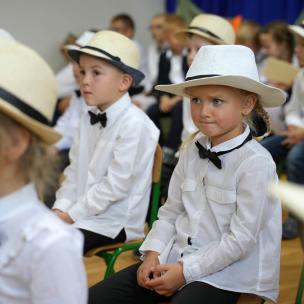 DZIEŃ NAUCZYCIELA W CZŁUCHOWSKIM PRZEDSZKOLU