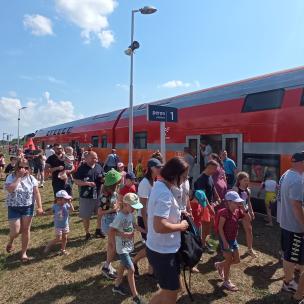 DZIEŃ DZIECKA NA DWORCU W CZŁUCHOWIE
