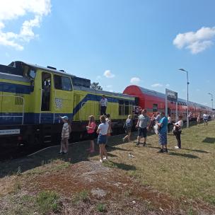 DZIEŃ DZIECKA NA DWORCU W CZŁUCHOWIE