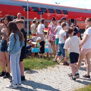 DZIEŃ DZIECKA NA DWORCU W CZŁUCHOWIE