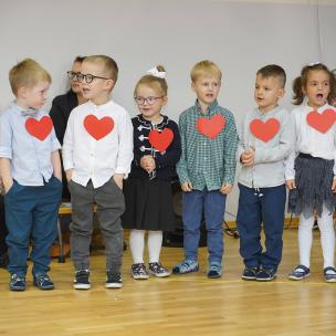 DZIEŃ NAUCZYCIELA W CZŁUCHOWSKIM PRZEDSZKOLU MIEJSKIM