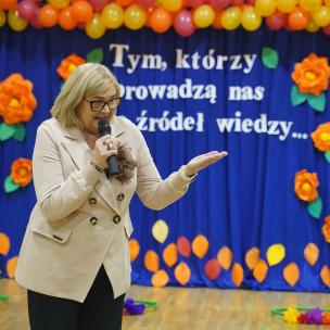 DZIEŃ NAUCZYCIELA W CZŁUCHOWSKIM PRZEDSZKOLU