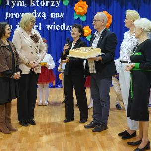 DZIEŃ NAUCZYCIELA W CZŁUCHOWSKIM PRZEDSZKOLU