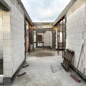 POSTĘP PRAC NA BUDOWIE CENTRUM OPIEKUŃCZO-MIESZKALNEGO