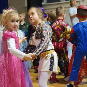 KARNAWAŁOWE OSTATKI W CZŁUCHOWSKIM PRZEDSZKOLU