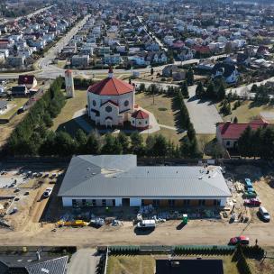 TRWA BUDOWA CENTRUM OPIEKUŃCZO–MIESZKALNEGO