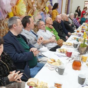 ŚNIADANIE WIELKANOCNE W CZŁUCHOWSKIM ŚDS